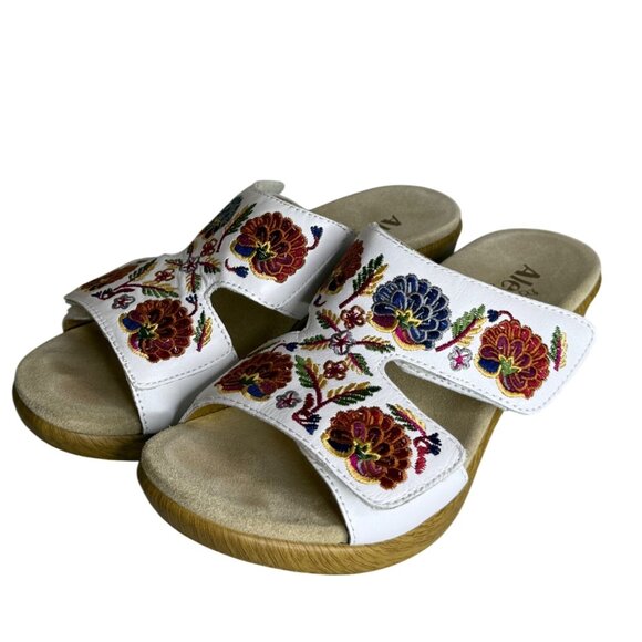 Alegria Women's Clog Linn Embroidered Sandal‎ Adjustable White Leather Euro 39 - Picture 2 of 7